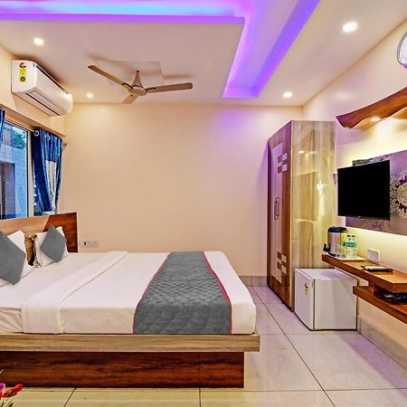 Townhouse The Grand Touch & The Royal Touch Hotel Digha  Bagian luar foto