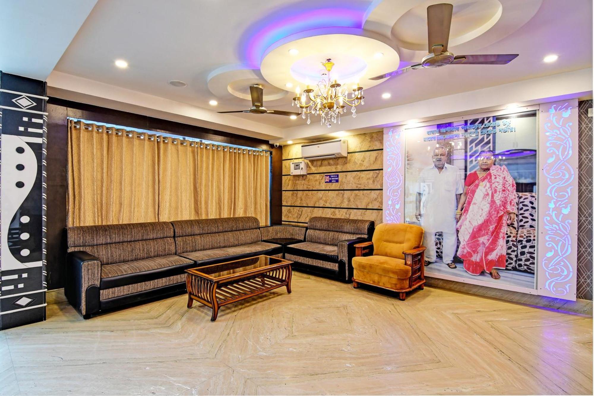 Townhouse The Grand Touch & The Royal Touch Hotel Digha  Bagian luar foto